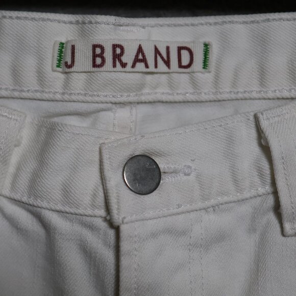 J Brand Shorts Womens 32 White Vixen Cut Off Denim Distressed Raw Hem USA Jeans - Picture 2 of 12